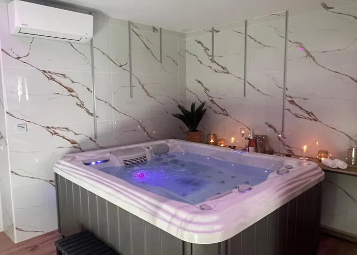 Love hotel Evasion 10 *